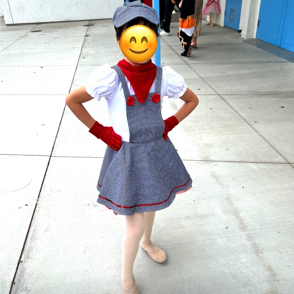 Girls ballet costume-brand new